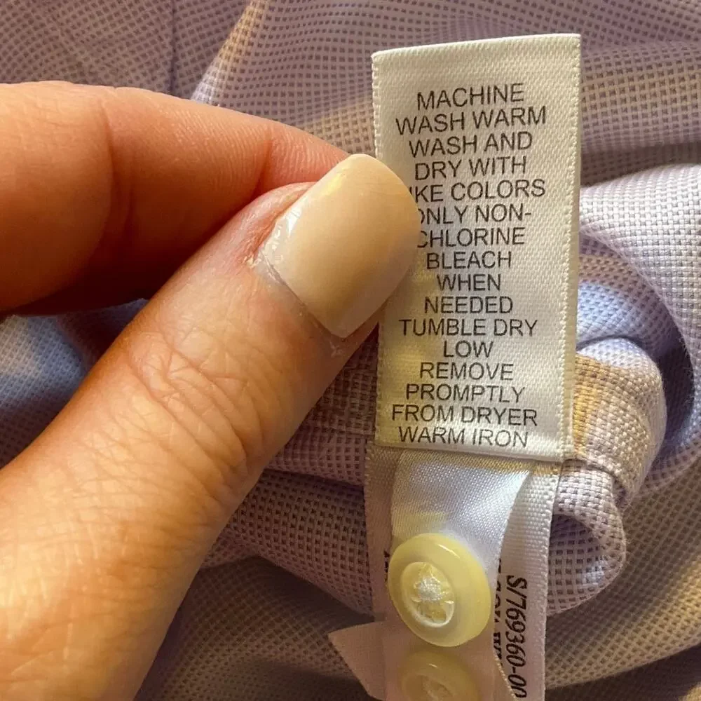 Banana Republic Dress Shirt Men’s Large Lavender Non-Iron Slim Fit 100% Cotton